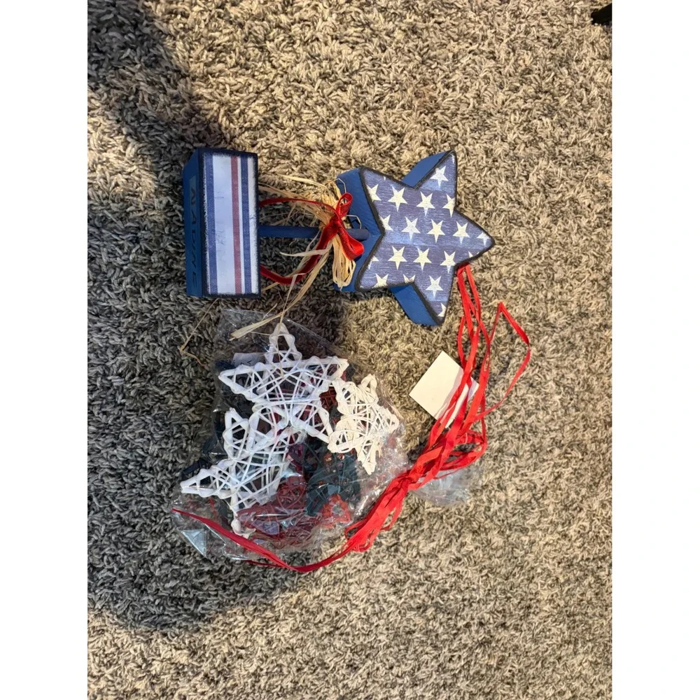 4th of July Patriotic Decor Bundle Ceramic Truck Soap Dispenser Glow Wands Bows